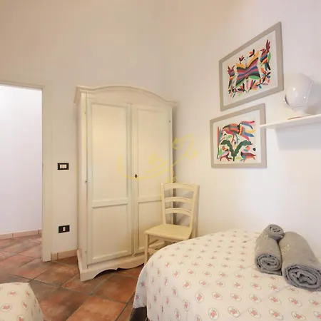 Villa Td Marinesca Typical With Pool *