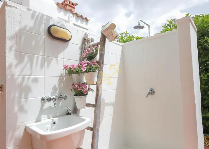 Td Marinesca Typical With Pool * 폴리나노 아마레