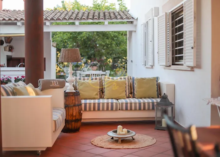 빌라 Td Marinesca Typical With Pool *