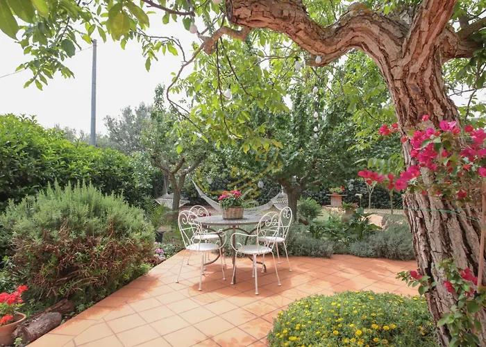 Td Marinesca Typical With Pool * 폴리나노 아마레