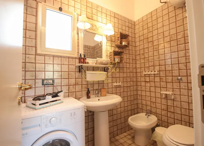 Td Marinesca Typical With Pool 빌라