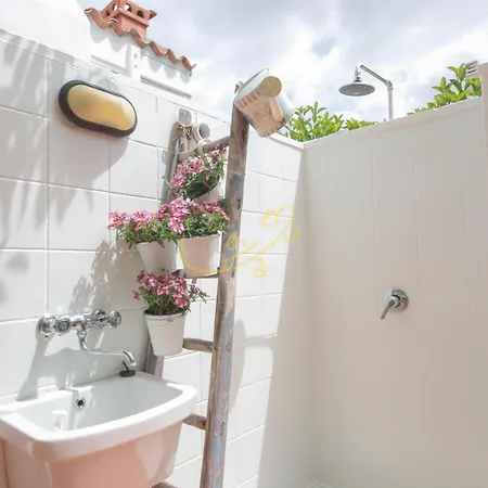 Td Marinesca Typical With Pool * Polignano a Mare