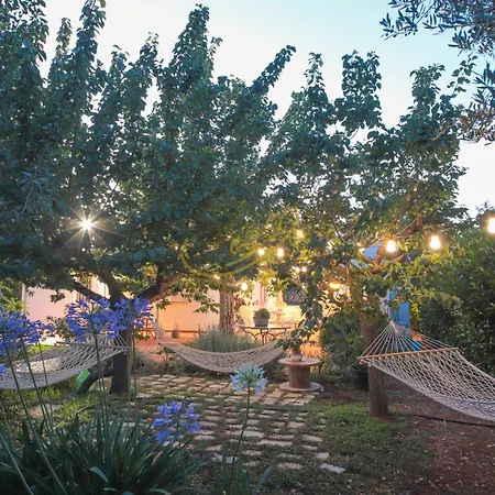 Td Marinesca Typical With Pool * Polignano a Mare