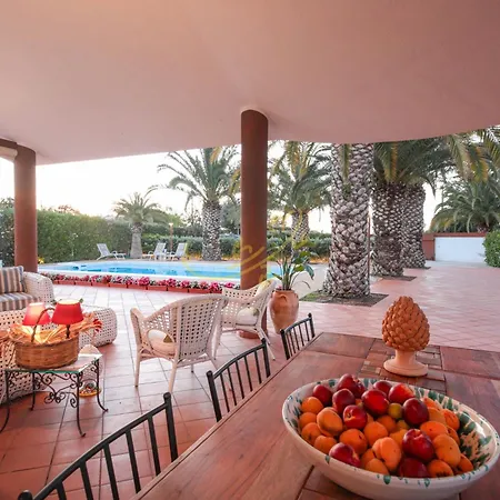فيلة Td Marinesca Typical With Pool *