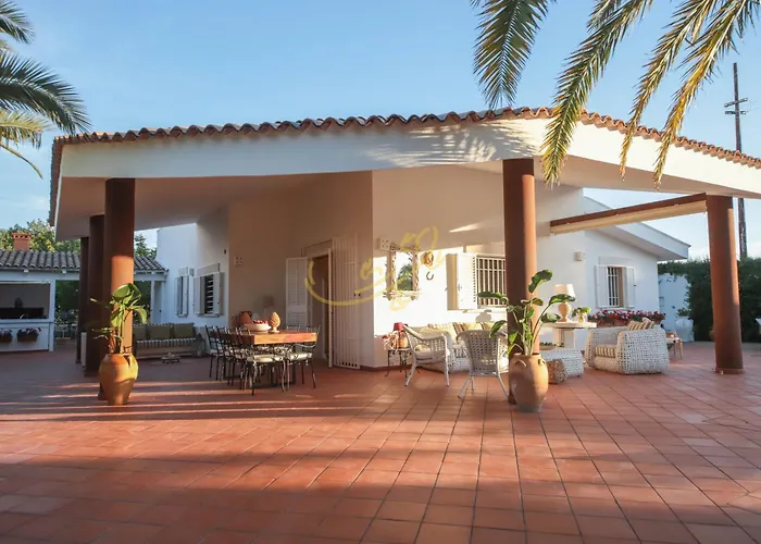 Td Marinesca Typical With Pool